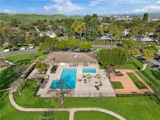 22196 Caminito Zaragoza, Laguna Hills, CA 92653