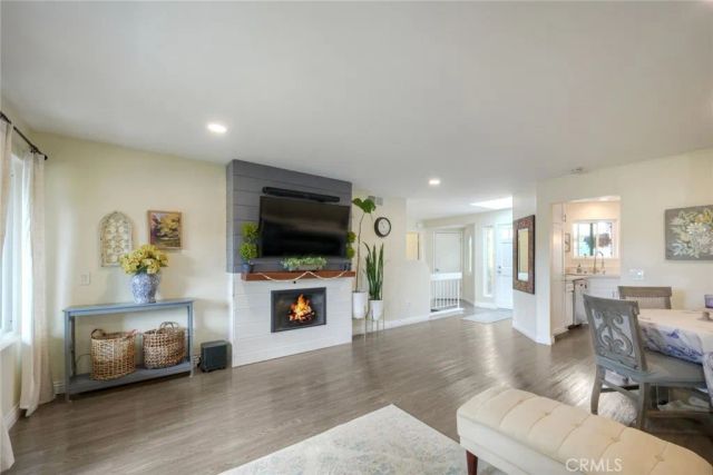 22196 Caminito Zaragoza, Laguna Hills, CA 92653