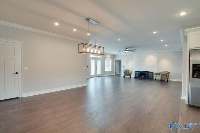 7408 Hickory Hill Lane, Huntsville, AL 35802