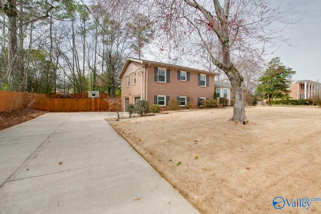 7408 Hickory Hill Lane, Huntsville, AL 35802