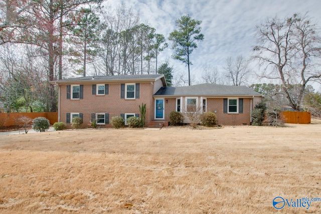 7408 Hickory Hill Lane, Huntsville, AL 35802