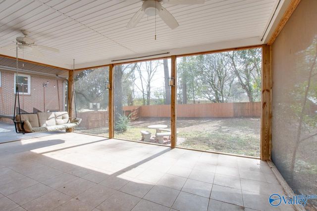 7408 Hickory Hill Lane, Huntsville, AL 35802