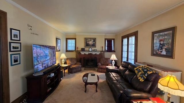 19 Eastman STREET, Plymouth, WI 53073