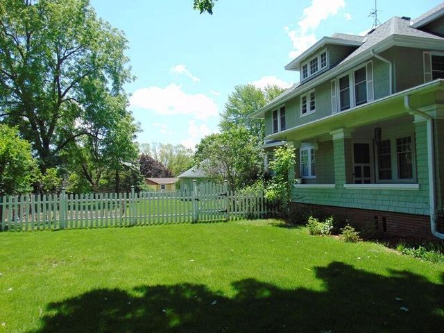 19 Eastman STREET, Plymouth, WI 53073