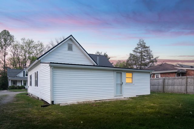 438 Smith Street, Danville, KY 40422