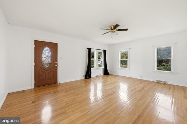 1125 CONWAY ST, Winchester, VA 22601