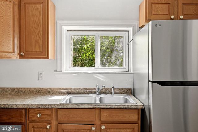 1125 CONWAY ST, Winchester, VA 22601