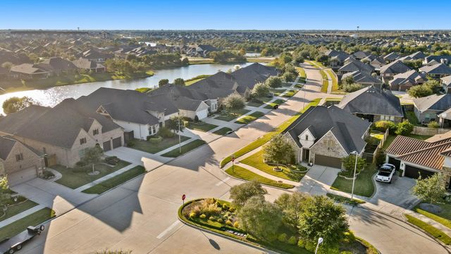 5610 Crescent Ridge Court, Fulshear, TX 77441