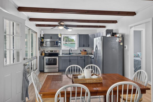 446 Lakeview Road, Harrodsburg, KY 40330