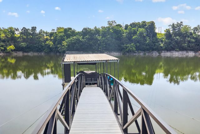 446 Lakeview Road, Harrodsburg, KY 40330