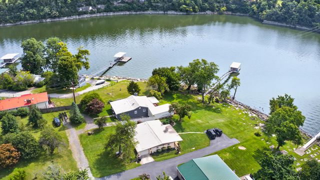446 Lakeview Road, Harrodsburg, KY 40330