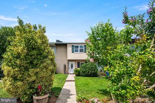 423 BIANCA CIR #136, Downingtown, PA 19335