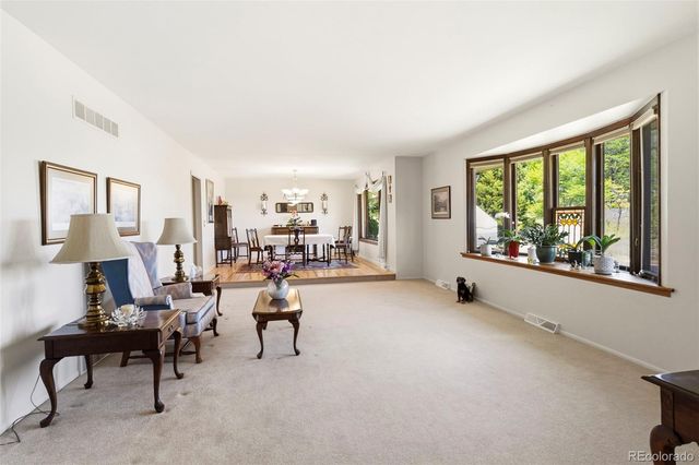 10585 W 69th Place, Arvada, CO 80004