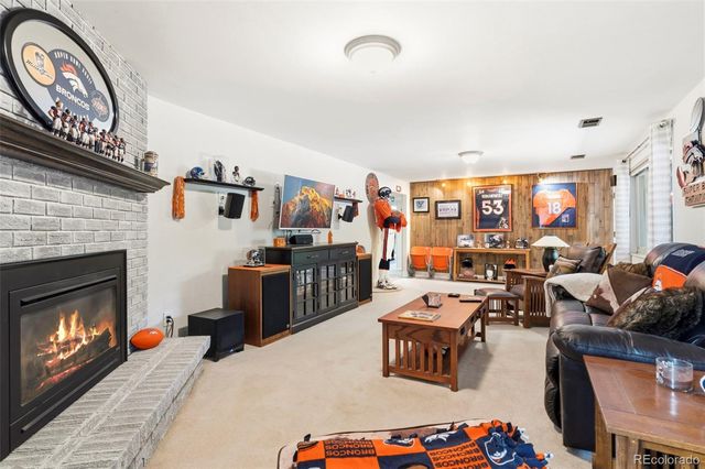 10585 W 69th Place, Arvada, CO 80004