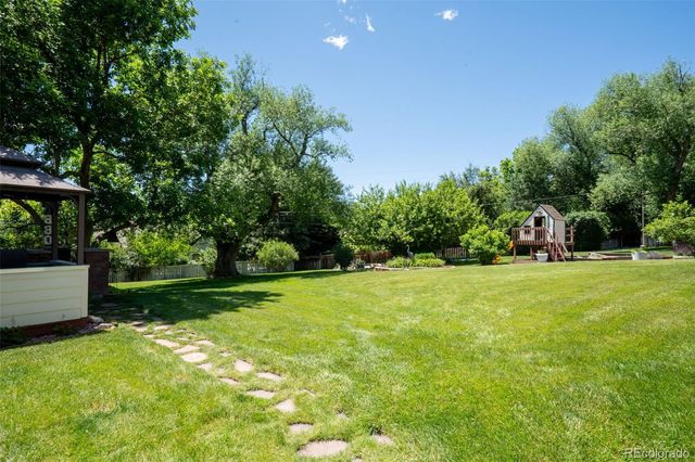 10585 W 69th Place, Arvada, CO 80004