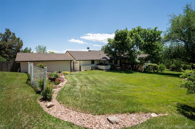 10585 W 69th Place, Arvada, CO 80004
