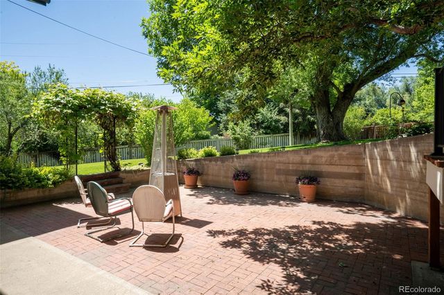 10585 W 69th Place, Arvada, CO 80004