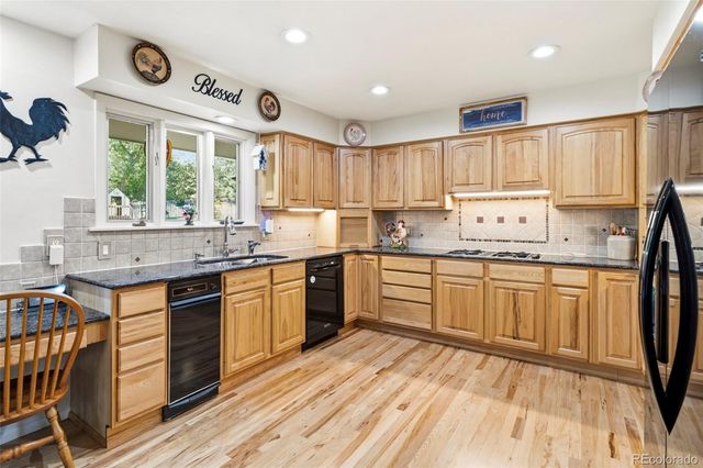 10585 W 69th Place, Arvada, CO 80004