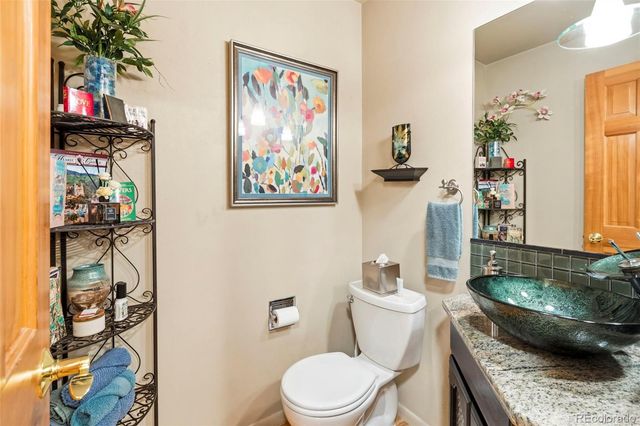 10585 W 69th Place, Arvada, CO 80004