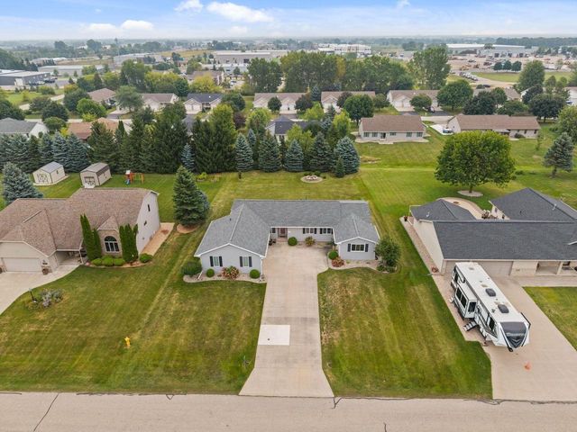 N1226 THRUSH DRIVE, Greenville, WI 54942