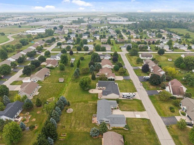 N1226 THRUSH DRIVE, Greenville, WI 54942