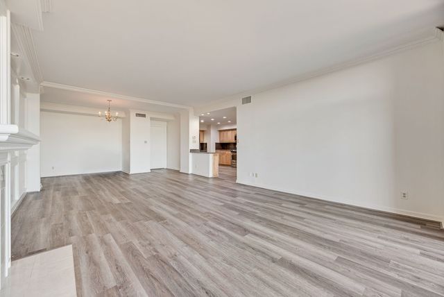 5200 Keller Springs Road 537, Dallas, TX 75248