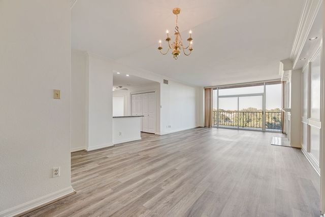 5200 Keller Springs Road 537, Dallas, TX 75248