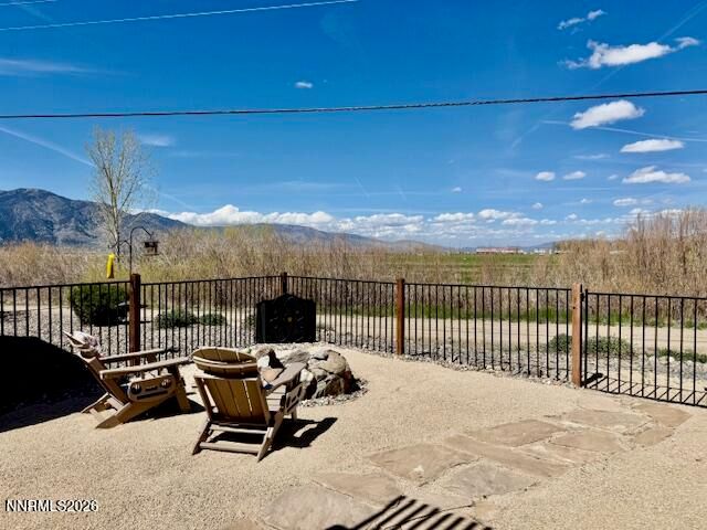 1147 White Oak Loop, Minden, NV 89423
