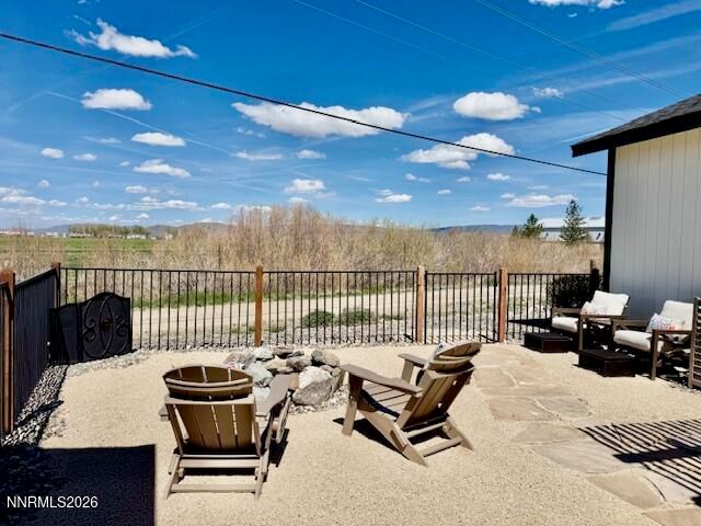 1147 White Oak Loop, Minden, NV 89423