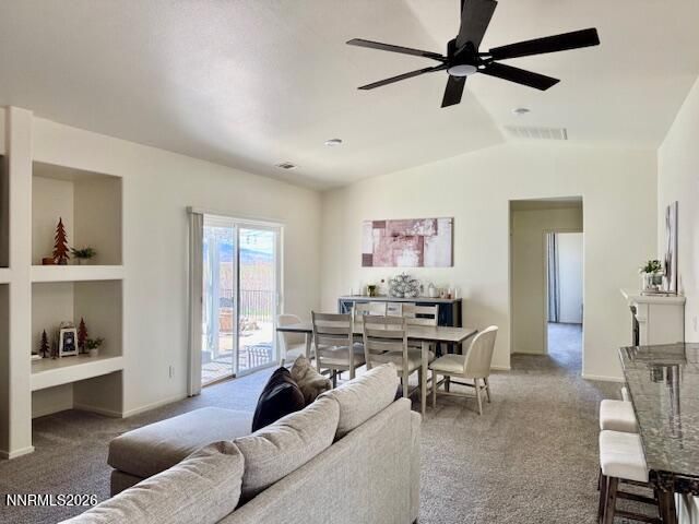 1147 White Oak Loop, Minden, NV 89423