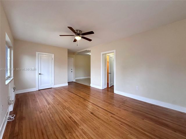 965 Bay Dr 8, Miami Beach, FL 33141