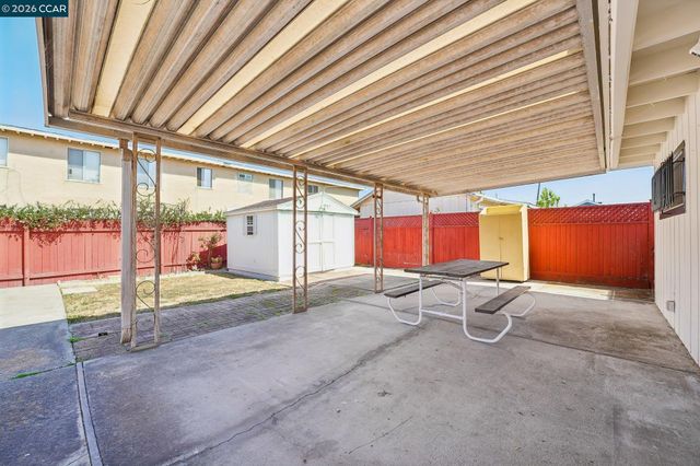 1611 Lincoln Ave, Richmond, CA 94801