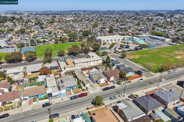 1611 Lincoln Ave, Richmond, CA 94801