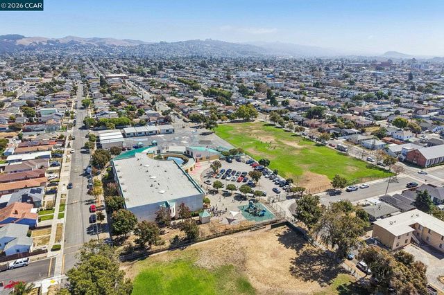 1611 Lincoln Ave, Richmond, CA 94801
