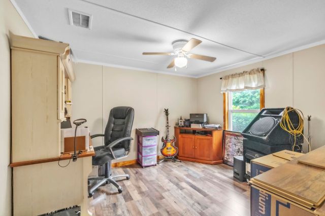 193 Penland Road, Inman, SC 29349