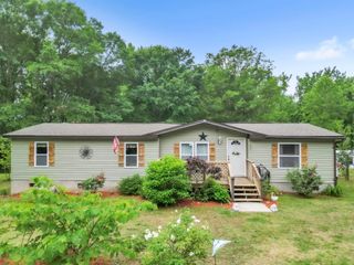 193 Penland Road, Inman, SC 29349