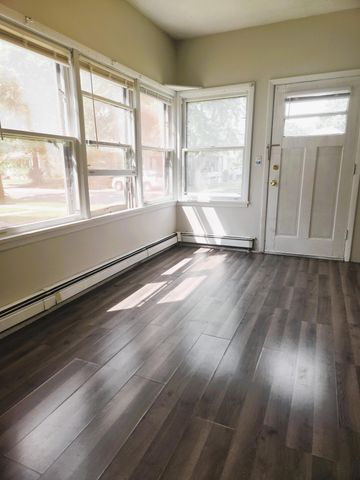 221 E 8th Street, Winona, MN 55987