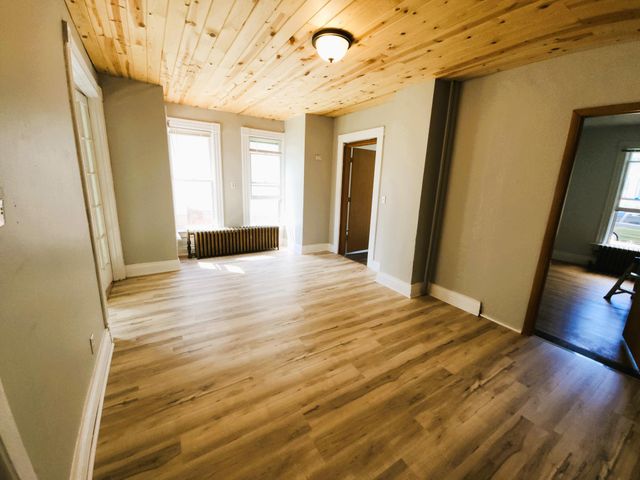 221 E 8th Street, Winona, MN 55987