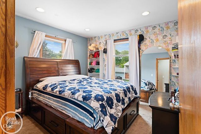 22212 Mylls Court, Saint Clair Shores, MI 48081