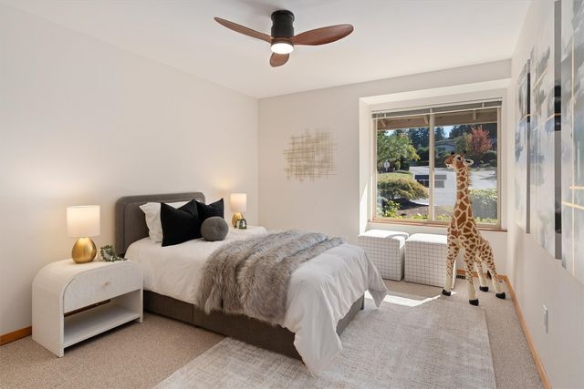 15010 SE 46th Way, Bellevue, WA 98006