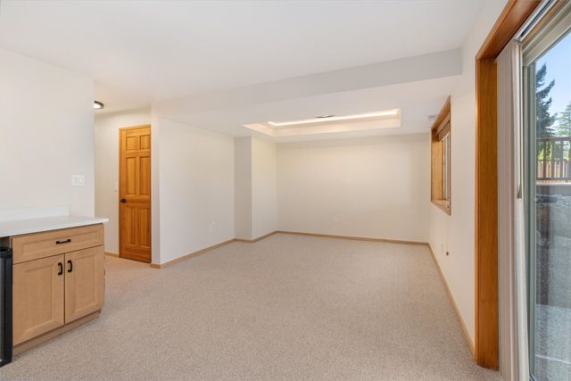 15010 SE 46th Way, Bellevue, WA 98006