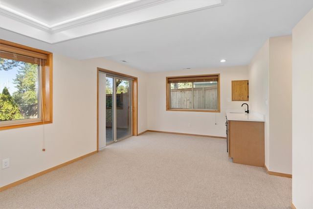 15010 SE 46th Way, Bellevue, WA 98006