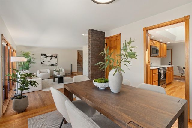 15010 SE 46th Way, Bellevue, WA 98006