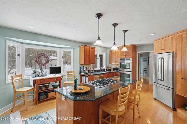 610 Barry Road, Haslett, MI 48840