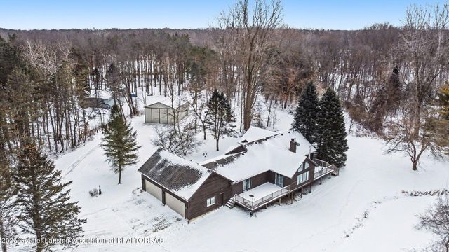 610 Barry Road, Haslett, MI 48840