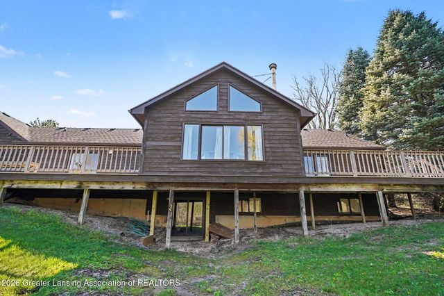 610 Barry Road, Haslett, MI 48840