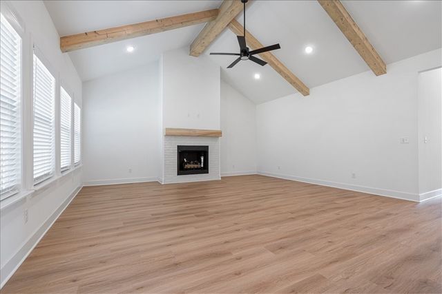 6909 SW Orange Avenue, Bentonville, AR 72713