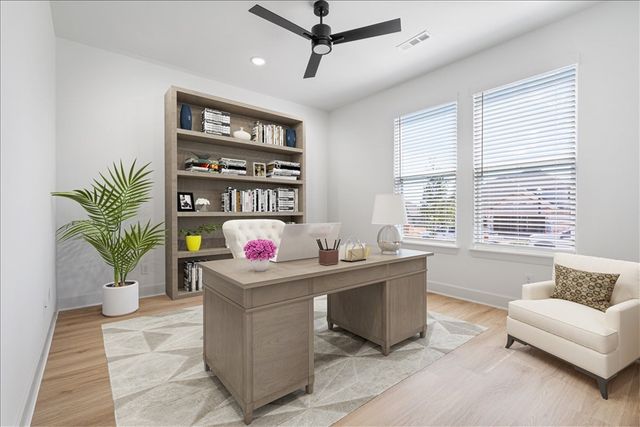 6909 SW Orange Avenue, Bentonville, AR 72713