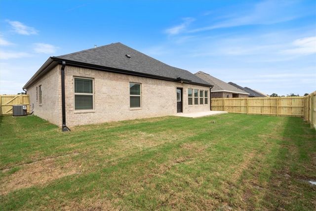 6909 SW Orange Avenue, Bentonville, AR 72713