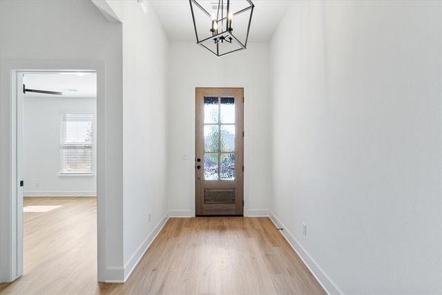 6909 SW Orange Avenue, Bentonville, AR 72713